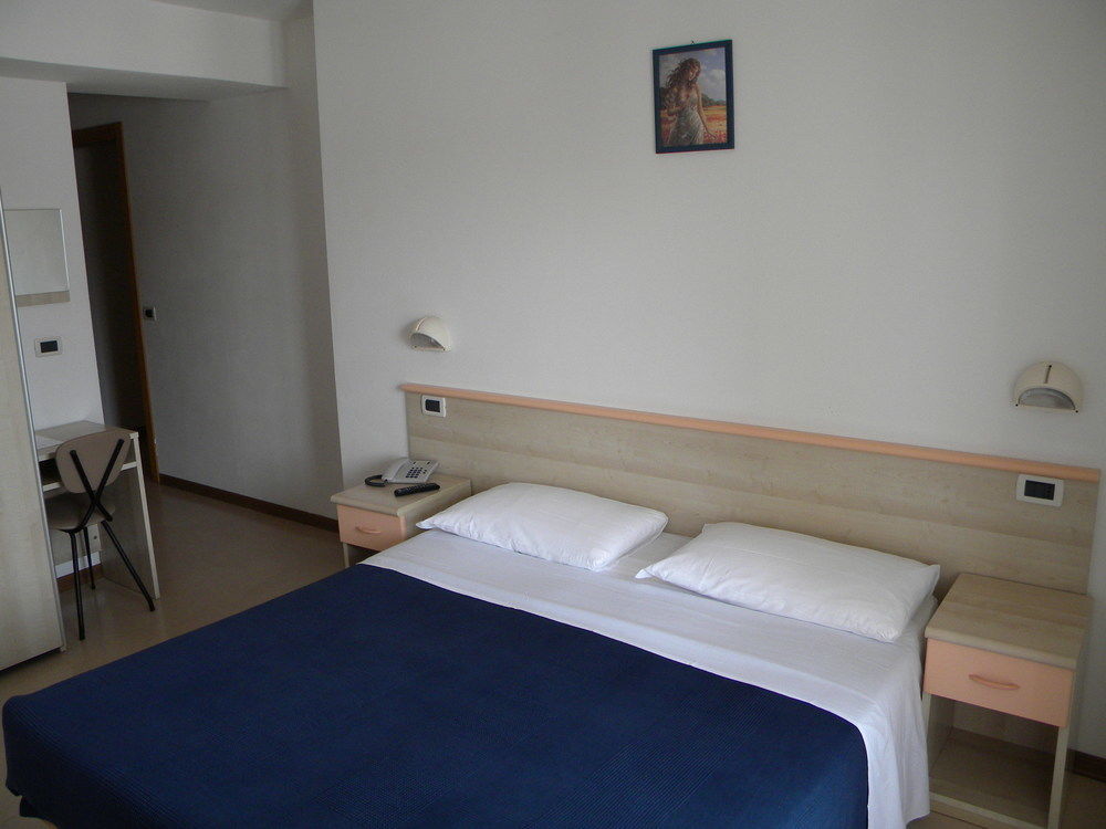 Eliani 3*
